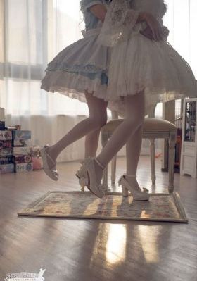 六月丁香婷婷色狠狠久久蜜桃_电影在线观看