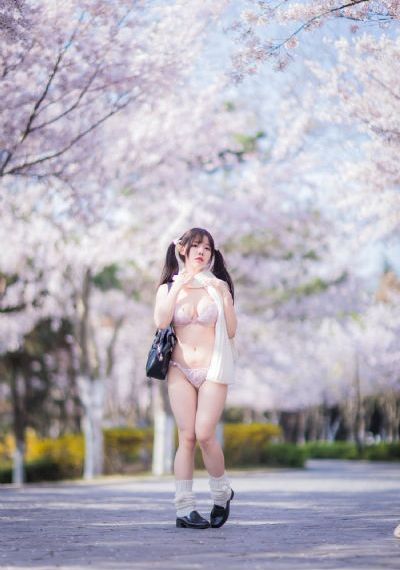 免费观看国产美女裸体视频_1080PBD在线观看