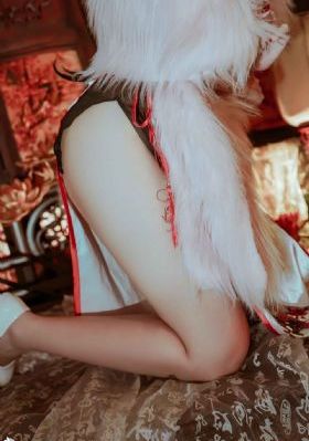 校花被小混混c呻吟双腿打开视频_高清电影完整版