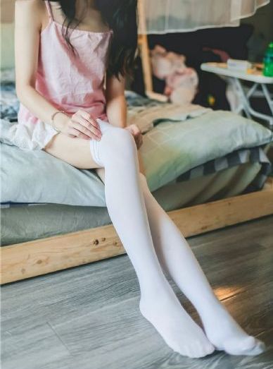 制服欧美成人一区二区四区_1080电影完整版在线观看