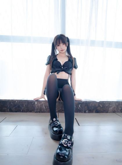 双腿打开吮花蒂对镜play_HD日韩免费观看