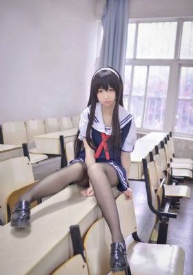 国产丰满主播丝袜勾搭秀_剧情片免费在线观看